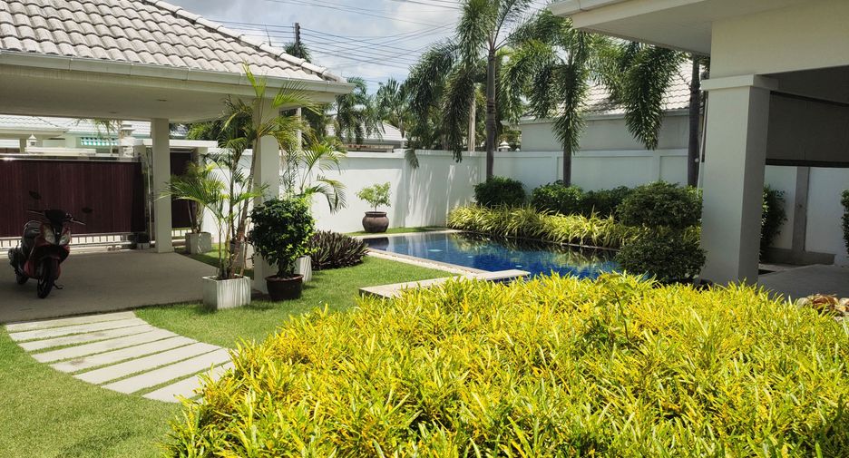 For rent 3 bedrooms villa in Hua Hin, Prachuap Khiri Khan