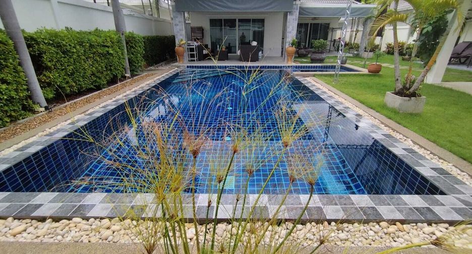 For rent 3 bedrooms villa in Hua Hin, Prachuap Khiri Khan