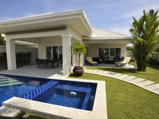 Villa en alquiler de 3 habitaciones en Hua Hin, Prachuap Khiri Khan