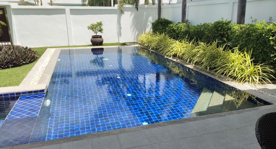 For rent 3 bedrooms villa in Hua Hin, Prachuap Khiri Khan