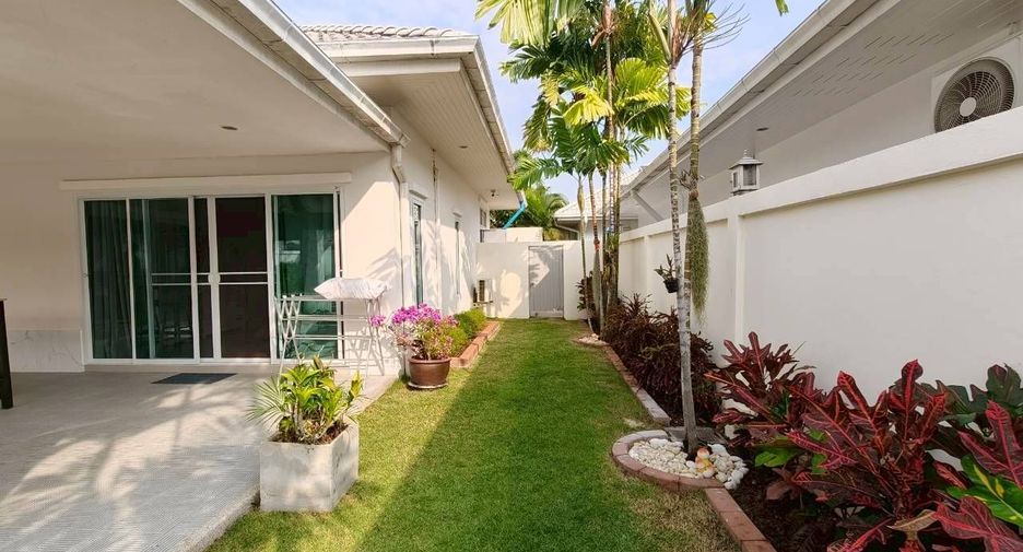 For rent 3 bedrooms villa in Hua Hin, Prachuap Khiri Khan