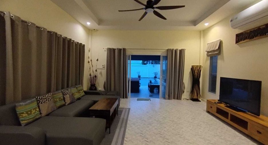 For rent 3 bedrooms villa in Hua Hin, Prachuap Khiri Khan