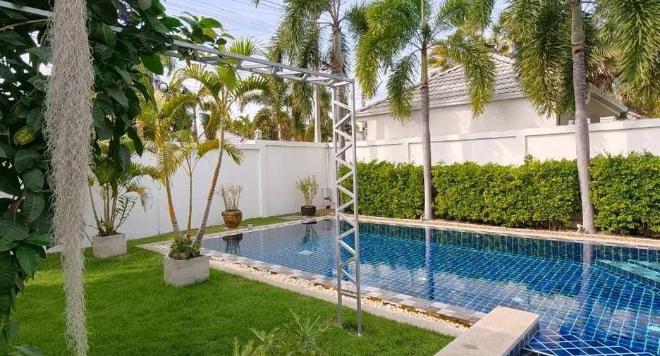 For rent 3 bedrooms villa in Hua Hin, Prachuap Khiri Khan