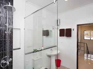 Villa zum Kauf und zur Miete mit 6 Zimmer in Bang Lamung, Chonburi