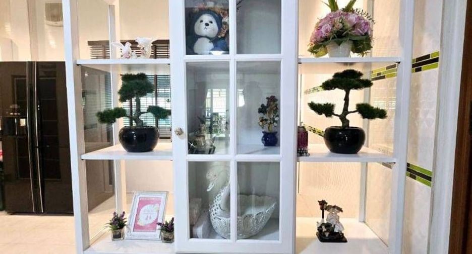 For sale 2 bedrooms house in Mueang Chiang Mai, Chiang Mai