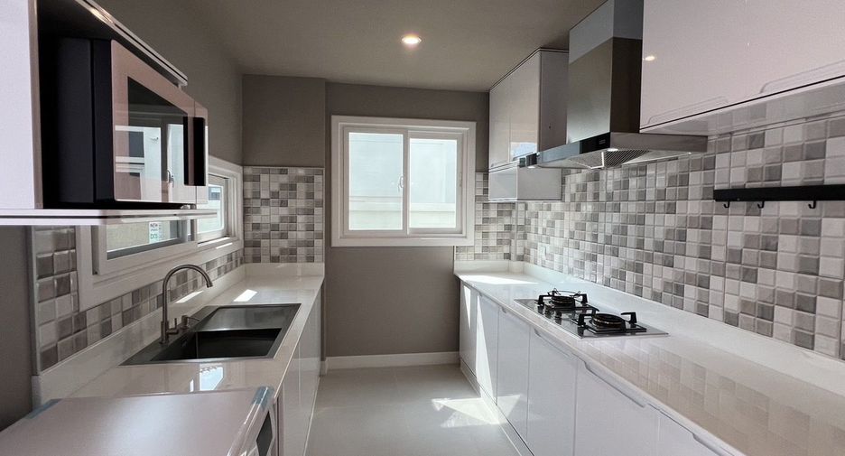 For rent 3 bedrooms house in Mae Rim, Chiang Mai