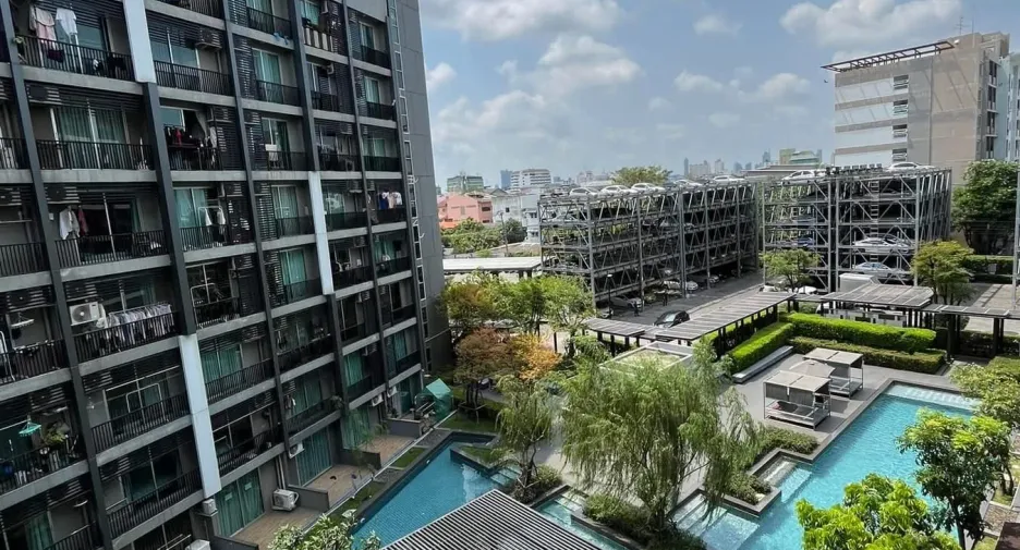 Wohnung zur Miete mit 1 Zimmer in Suan Luang, Bangkok