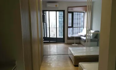 出售 1 卧室 公寓 在 Bang Rak, 曼谷