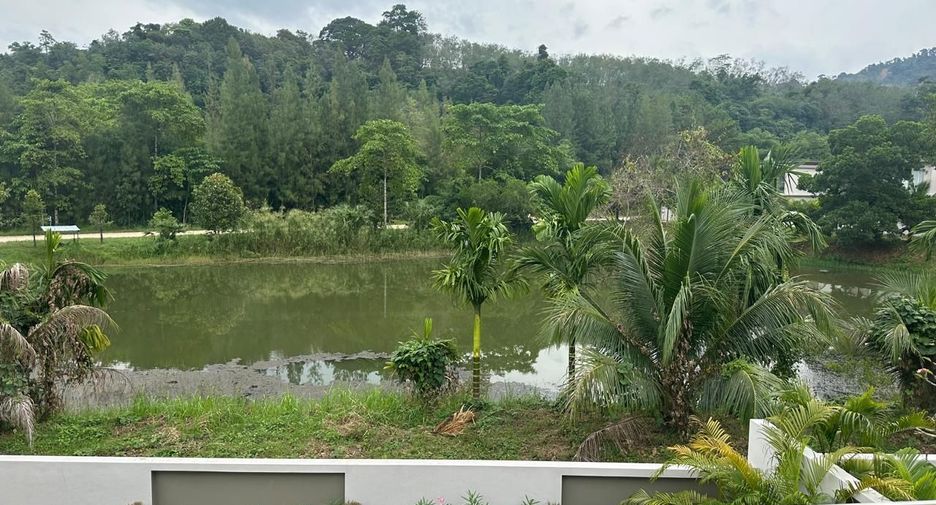 For rent 4 bedrooms villa in Thalang, Phuket