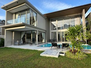 Villa zur Miete mit 4 Zimmer in Thalang, Phuket