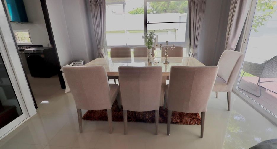 For rent 3 bedrooms house in Mueang Chiang Mai, Chiang Mai