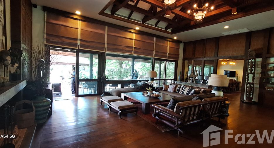 For sale 4 bedrooms house in Hang Dong, Chiang Mai