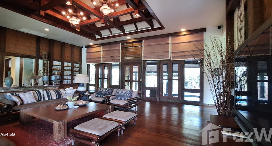 For sale 4 bedrooms house in Hang Dong, Chiang Mai