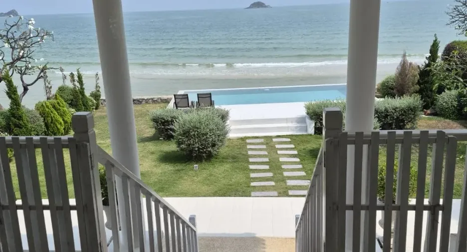 For rent 4 bedrooms villa in Hua Hin, Prachuap Khiri Khan