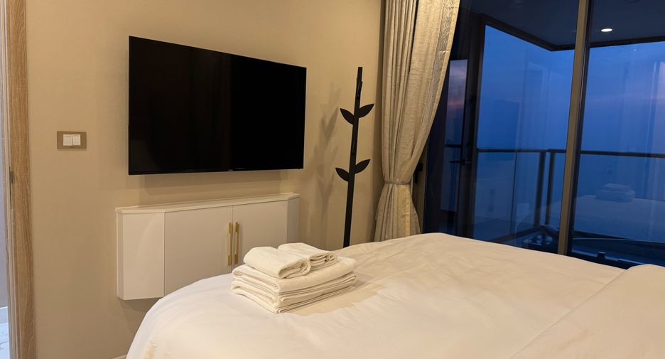 For rent 3 bedrooms condo in Bang Lamung, Chonburi