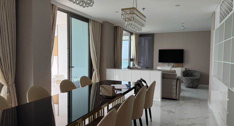 For rent 3 bedrooms condo in Bang Lamung, Chonburi