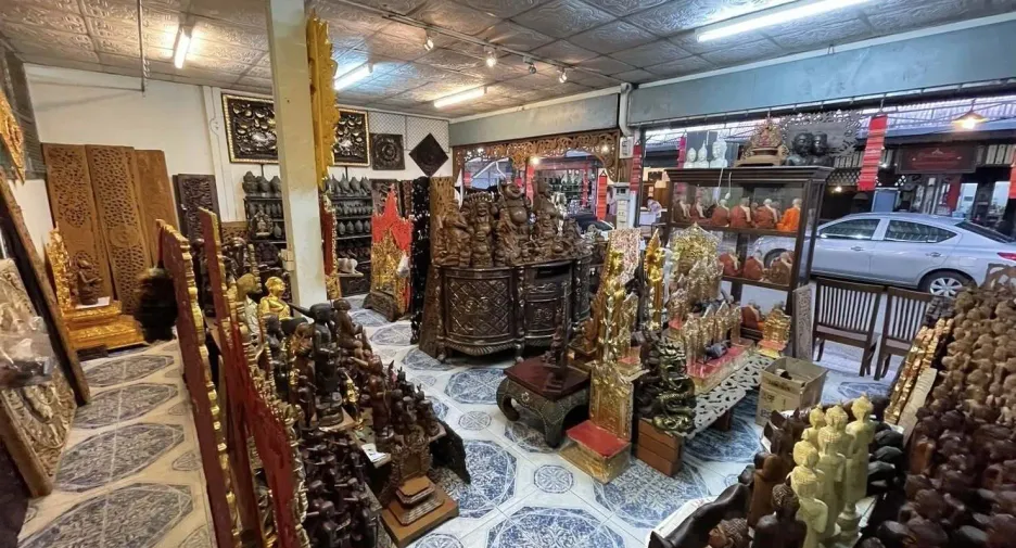 出售 1 卧室 商业空间 在 Hang Dong, Chiang Mai