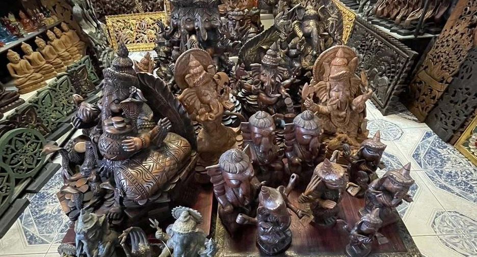 出售 1 卧室 商业空间 在 Hang Dong, Chiang Mai