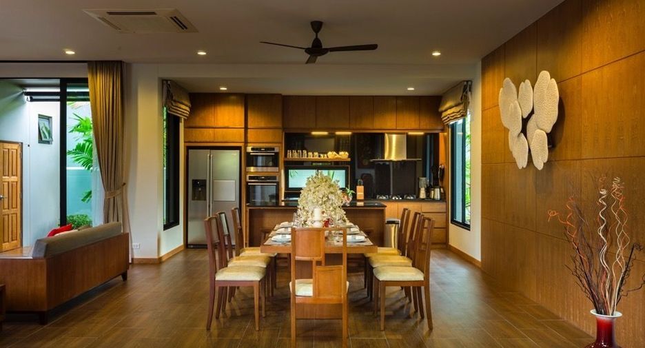 À vendre et à louer 3 chambres villa à Mueang Phuket, Phuket