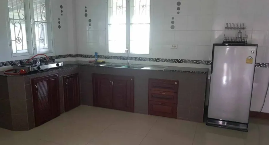 For sale 3 ベッドルーム house in Pran Buri, Prachuap Khiri Khan