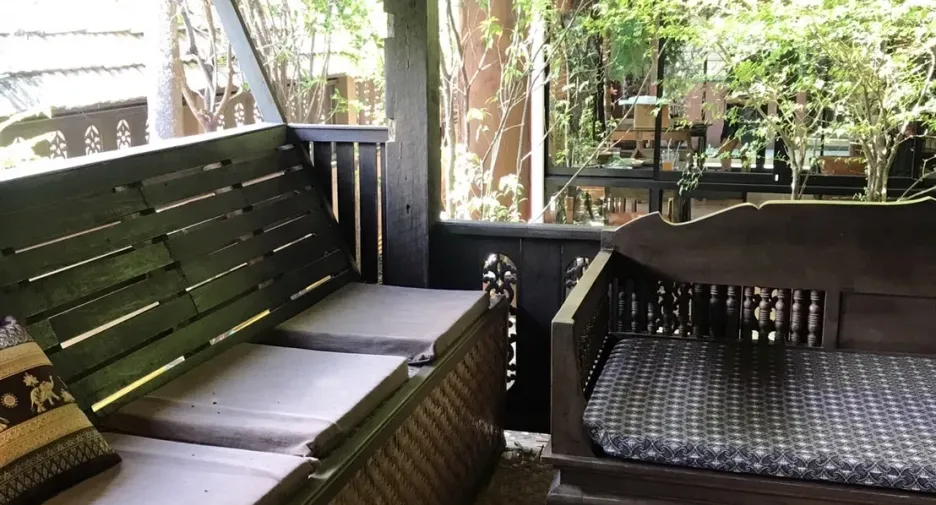 À vendre 10 chambres hôtel à Saraphi, Chiang Mai