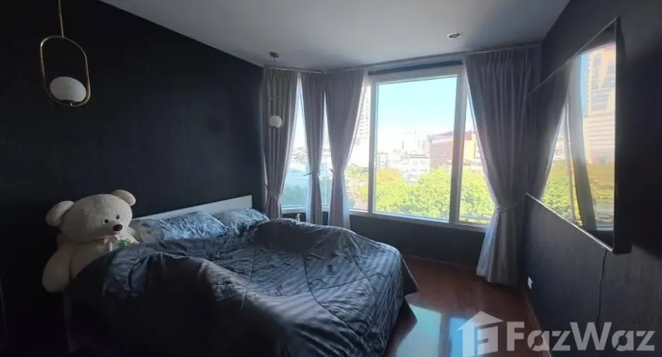 For sale 3 bedrooms condo in Bang Kho Laem, Bangkok