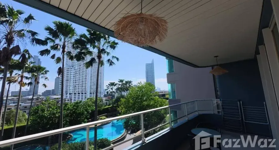 For sale 3 bedrooms condo in Bang Kho Laem, Bangkok
