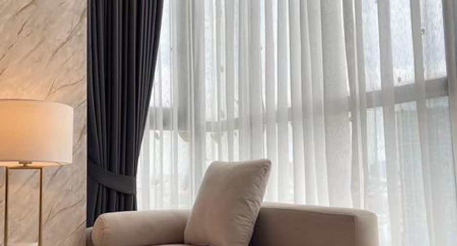 For sale 1 bed condo in Huai Khwang, Bangkok