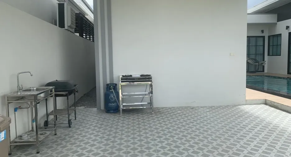 For sale and for rent 3 bedrooms villa in Hua Hin, Prachuap Khiri Khan