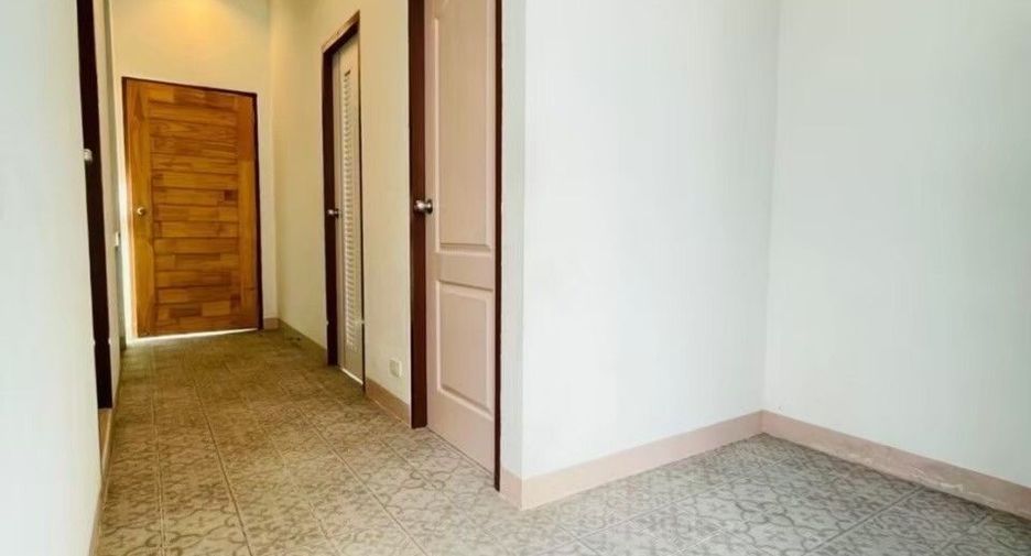 ขาย 4 ห้องนอน บ้านเดี่ยว ใน เมืองเชียงใหม่, เชียงใหม่
