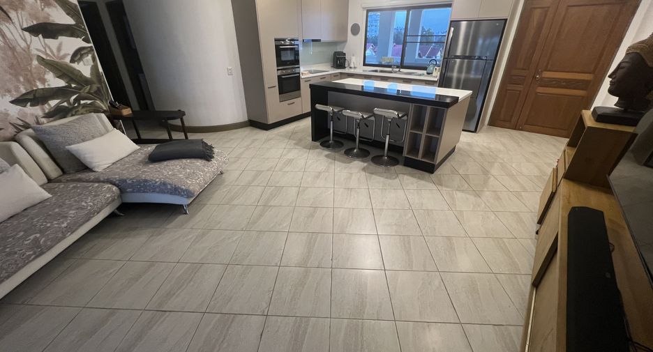 For rent 3 ベッドルーム condo in Sattahip, Chonburi