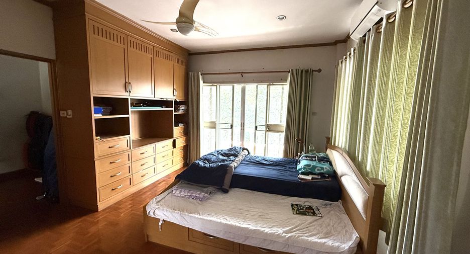 Casa en venta de 4 habitaciones en San Sai, Chiang Mai