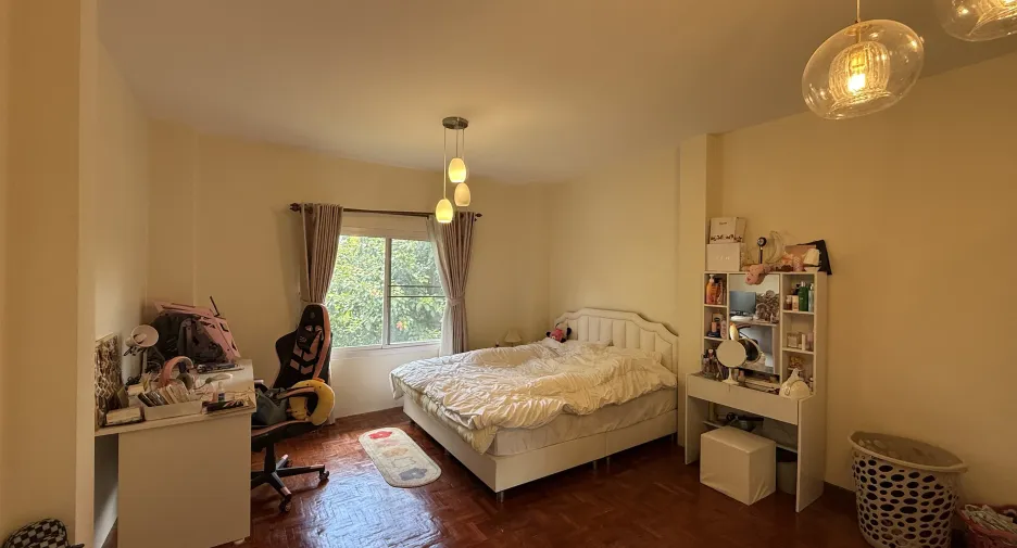 Casa en venta de 4 habitaciones en San Sai, Chiang Mai