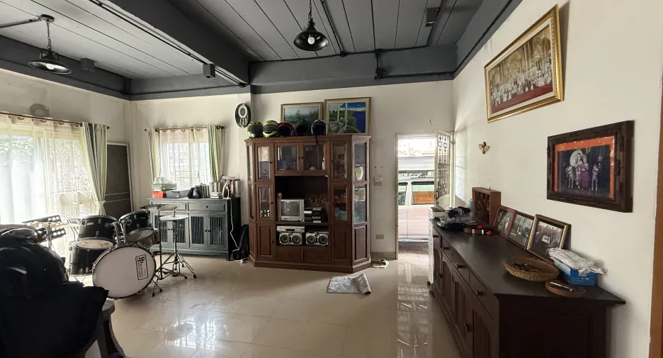 Casa en venta de 4 habitaciones en San Sai, Chiang Mai