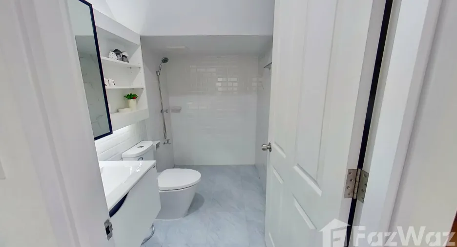For sale 4 bedrooms house in Doi Saket, Chiang Mai