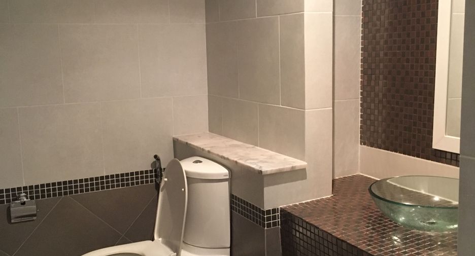 For sale 3 bedrooms condo in Bang Lamung, Chonburi