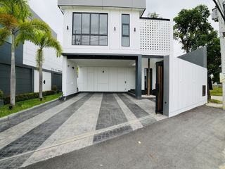 For Rent 4 Bedroom Villa In Mueang Chiang Mai