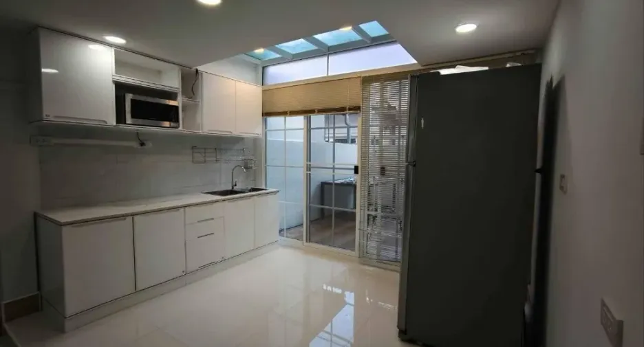 For sale and for rent 3 bedrooms house in Chatuchak, Bangkok