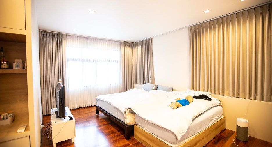 For sale and for rent 3 bedrooms house in Bang Kapi, Bangkok
