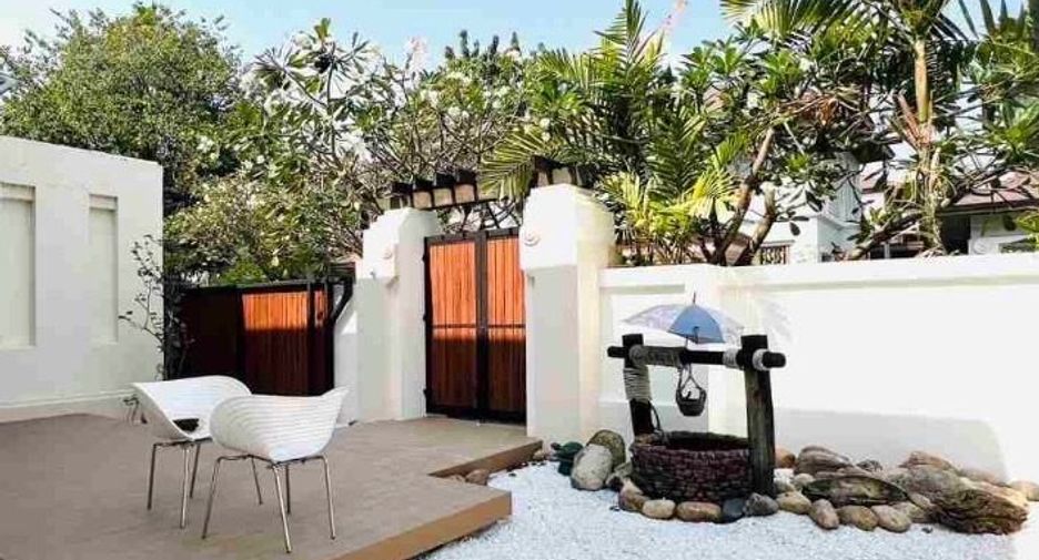 For sale and for rent 3 bedrooms house in Bang Kapi, Bangkok