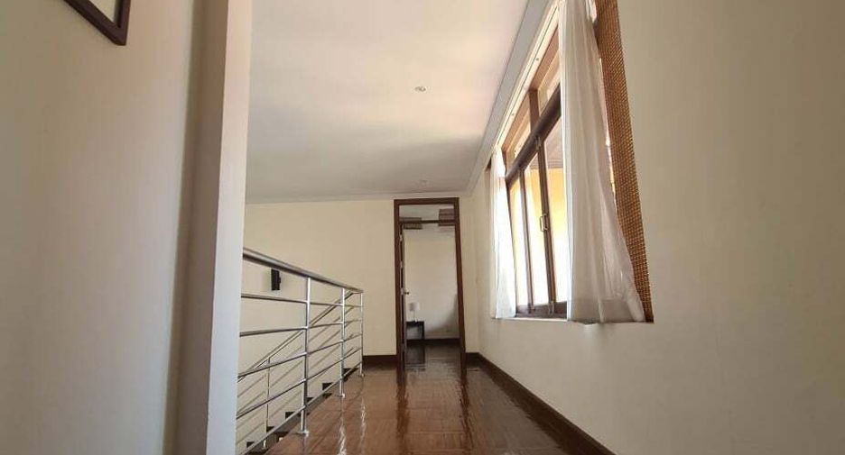 For rent 4 bedrooms villa in Ko Samui, Surat Thani