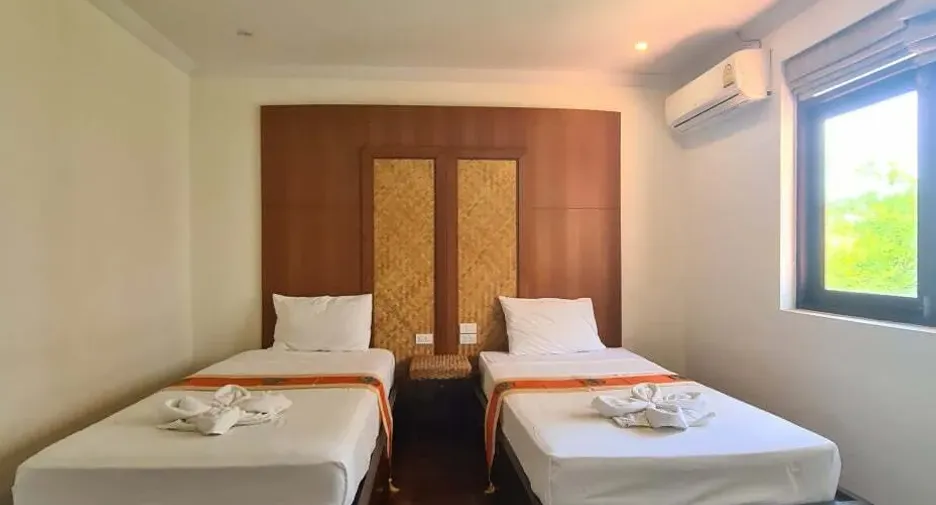 For rent 4 bedrooms villa in Ko Samui, Surat Thani