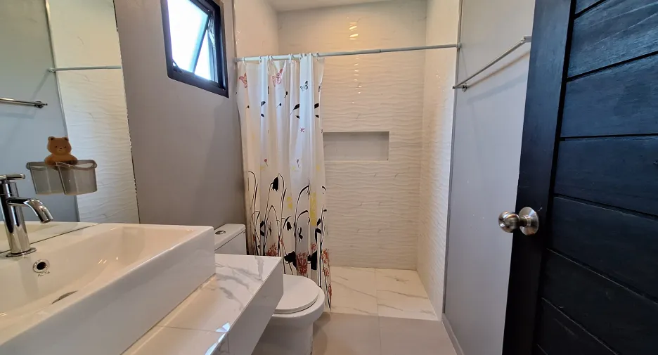 For rent 4 bedrooms villa in Hua Hin, Prachuap Khiri Khan