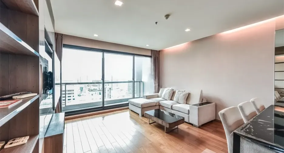 For sale and for rent 2 bedrooms condo in Sathon, Bangkok