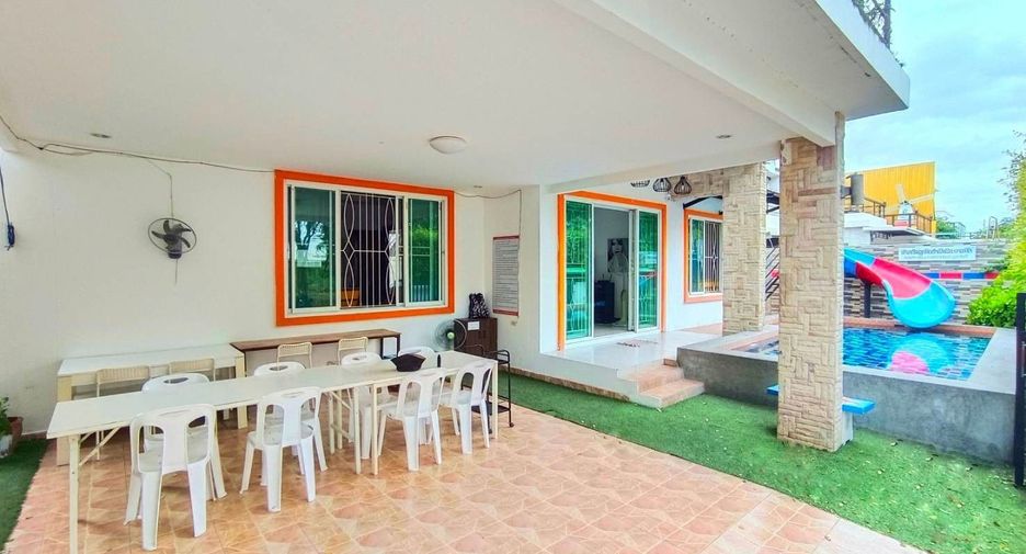 For rent 3 bedrooms villa in Hua Hin, Prachuap Khiri Khan