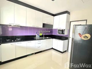 For rent 3 bedrooms house in Saraphi, Chiang Mai