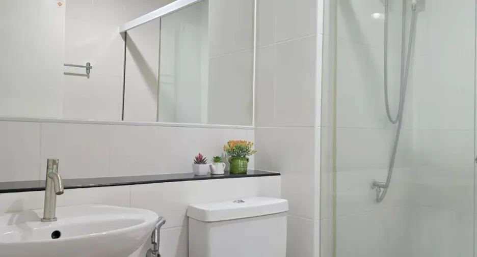 Wohnung zum Kauf mit Studio in Phra Khanong, Bangkok