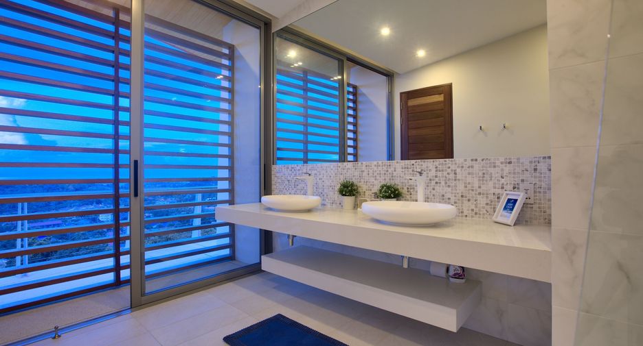 For rent 4 bedrooms villa in Ko Samui, Surat Thani
