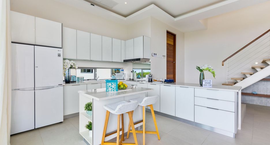 For rent 4 bedrooms villa in Ko Samui, Surat Thani