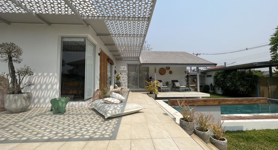 Villa zum Kauf mit 3 Zimmer in Saraphi, Chiang Mai